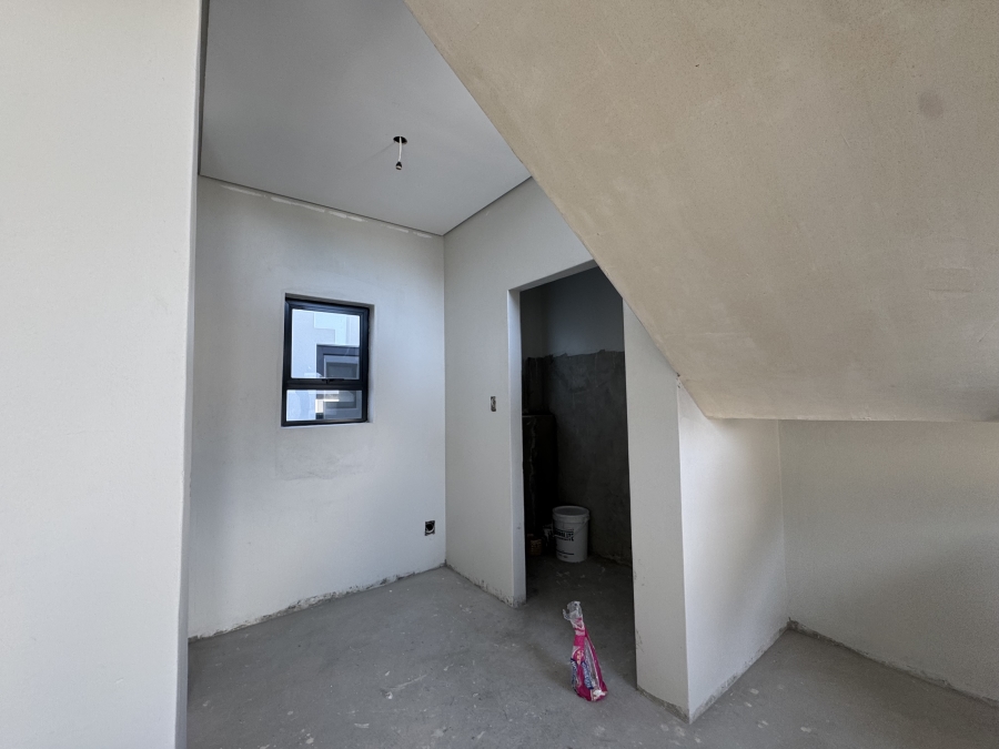 4 Bedroom Property for Sale in Sandown Western Cape